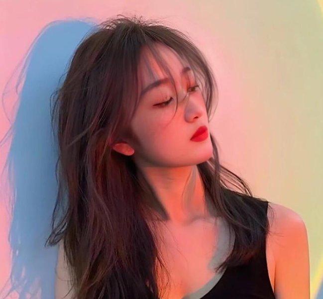 孤岛月光：她们三人的逃生游戏